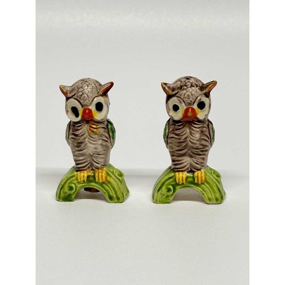 Vtg Japan Salt & Pepper Shakers Brown Owls Textured Ceramic Colorful 3" Tall